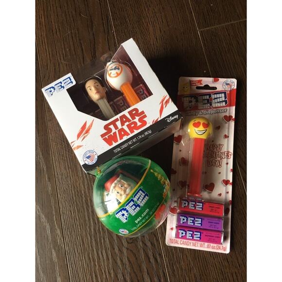Bundle Of 3 Collectables Pez - Picture 1 of 1